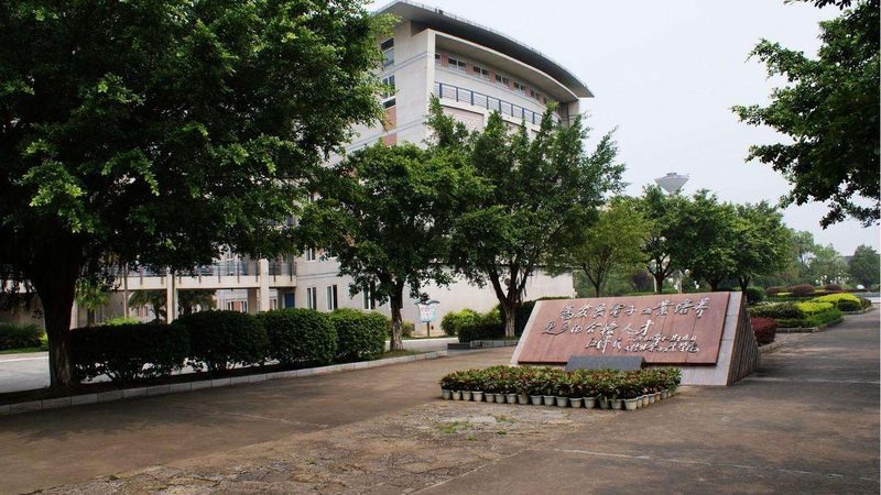 五大常用电子元器件：揭秘其核心特性和应用场景**
